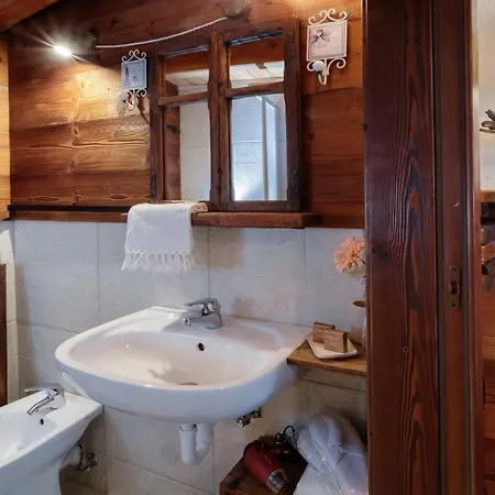 シャレー Hellochalet - Da Miro - Sunny Terraces With Stunning Matterhorn Views, Reachable On Foot Only *