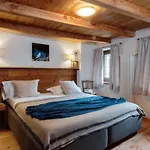 Hellochalet - Da Miro - Sunny Terraces With Stunning Matterhorn Views, Reachable On Foot Only Chalé *