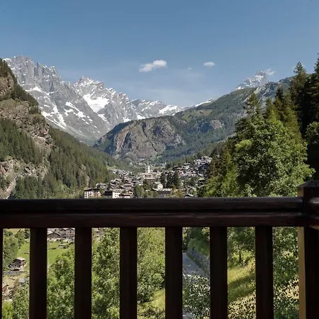 Chalet Hellochalet - Da Miro: Sunny Alpine Retreat With Matterhorn Views *